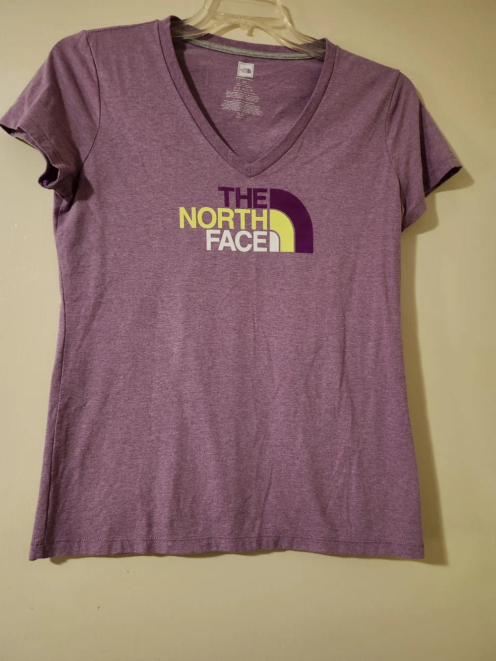 The North Face Lavender V-Neck Logo Tee - Picture 1 of 3
